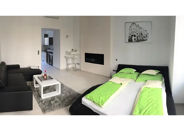 In The * بودابست